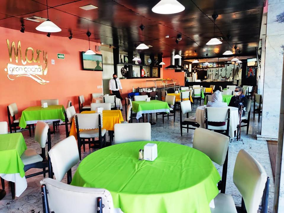 Hotel Mary Celaya Celaya  Luaran gambar