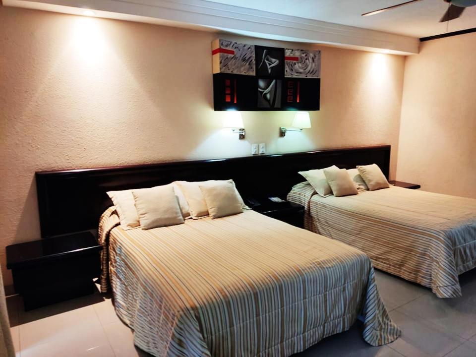 Hotel Mary Celaya Celaya  Luaran gambar