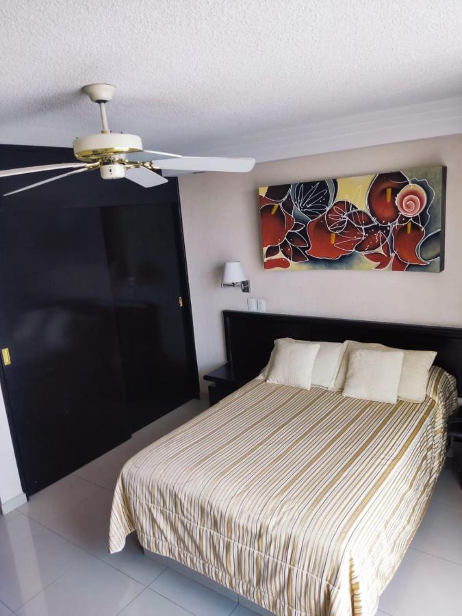 Hotel Mary Celaya Celaya  Luaran gambar